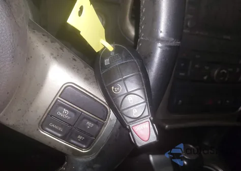 2011 Jeep Grand Cherokee Laredo из США, поврежденный, VIN 1J4RR4GG8BC675887